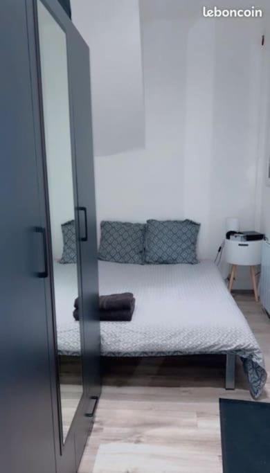 Superbe Appartement Hyper Centre-Ville De Melun Exteriör bild